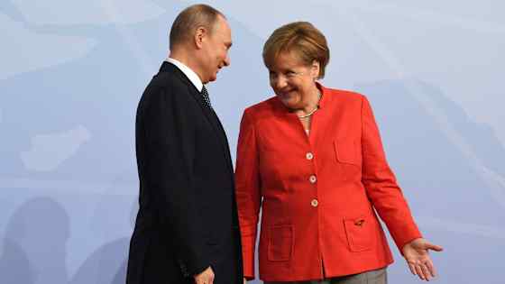 Why the EU Is Considering Merkel or Draghi to Engage with Putin