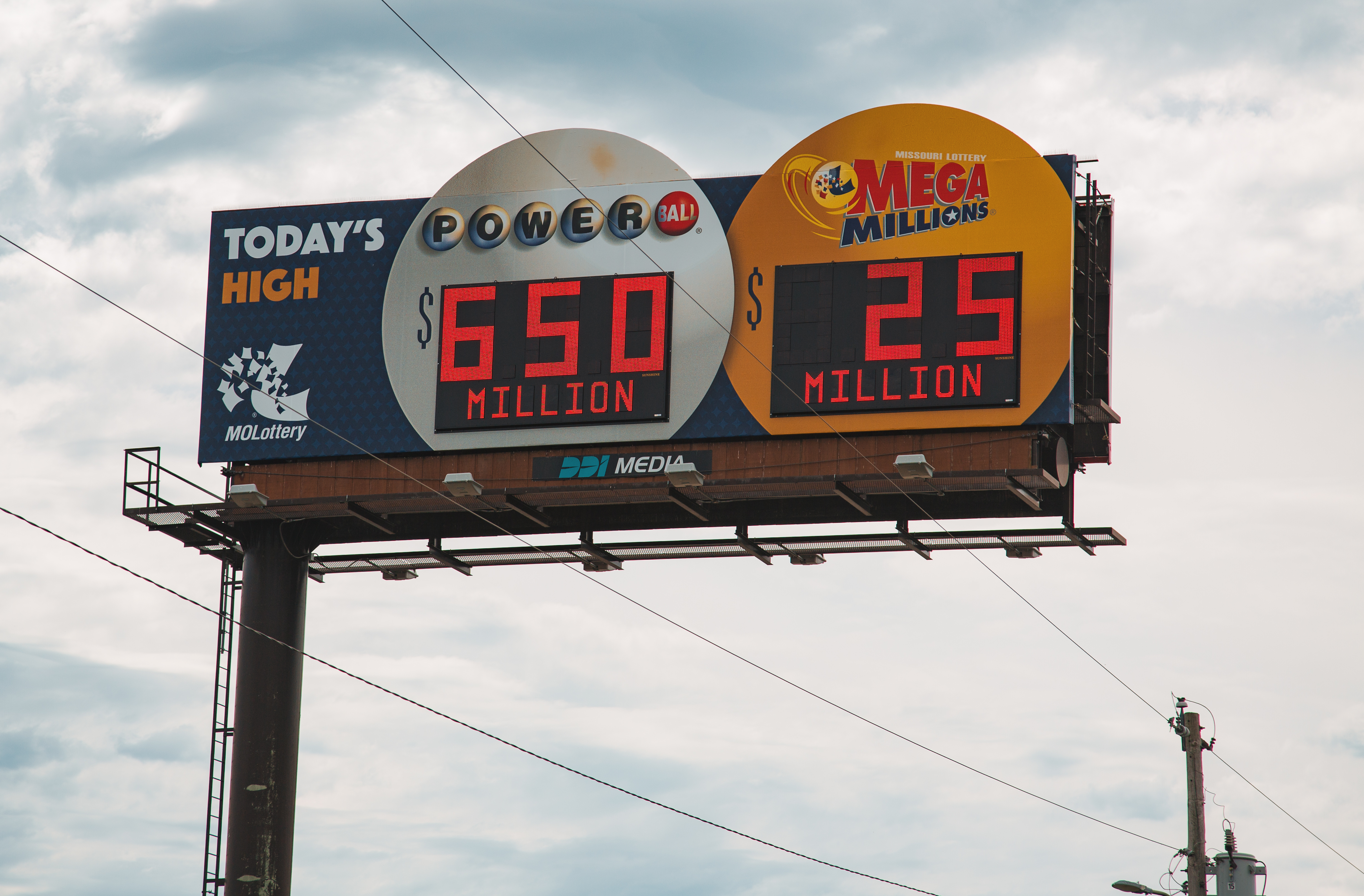 Why the Powerball Jackpot Reached $748 Million After $809K Win in LA
